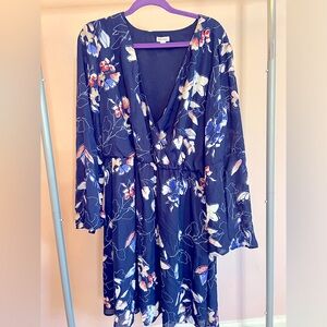 Red, white,+blue sz 16 dress bell sleeves